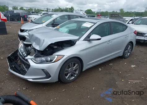 2018 Hyundai Elantra Value Edition z USA, uszkodzony, nr VIN 5NPD84LF4JH357347